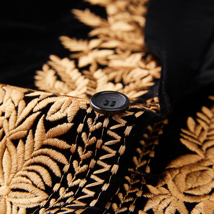 Lagoeo Golden Embroidery Peak Lapel Blazer S8348