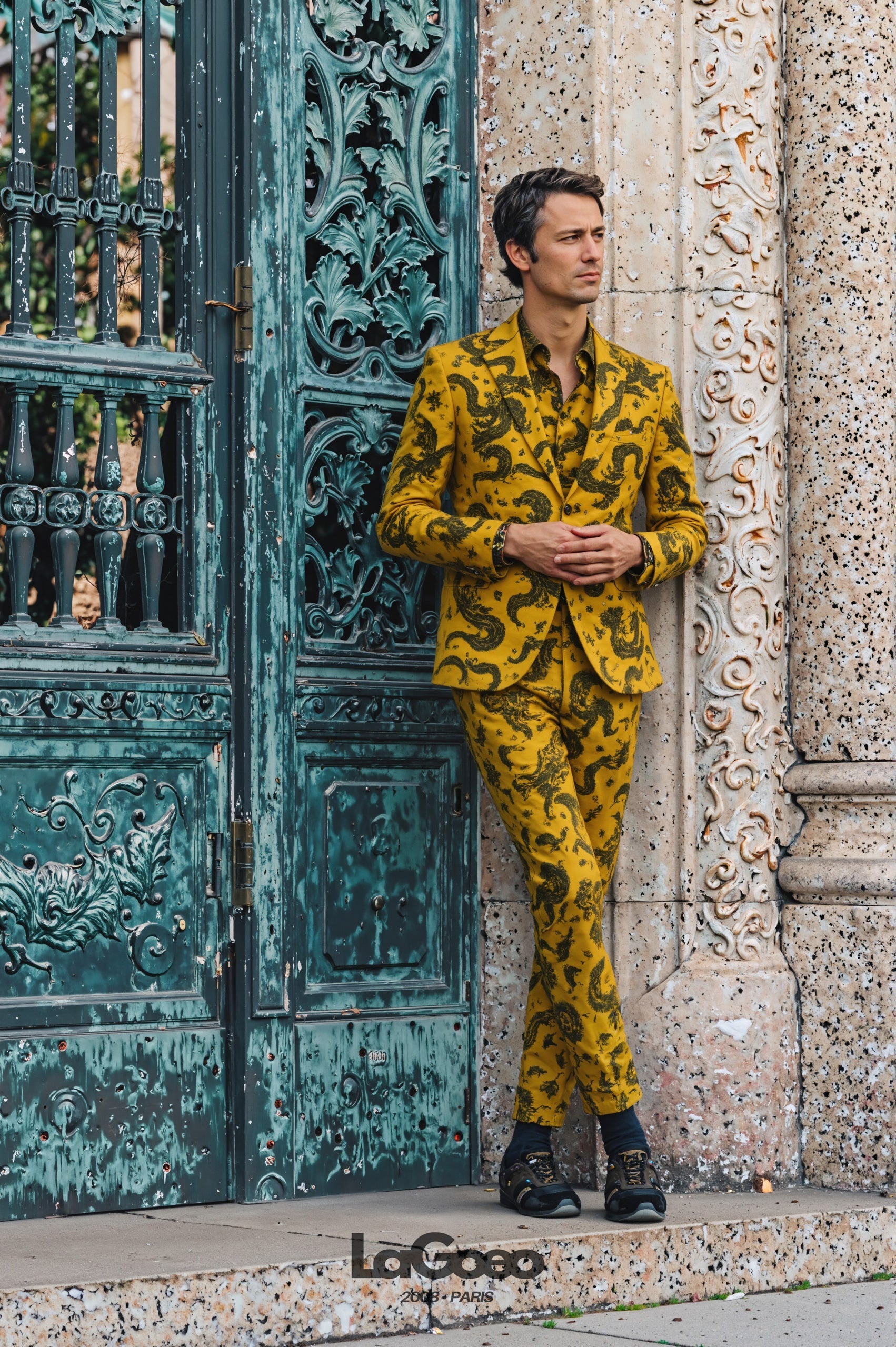 Vivid_Dragon_Men's_Suit_Party_Wear_LAGOEO