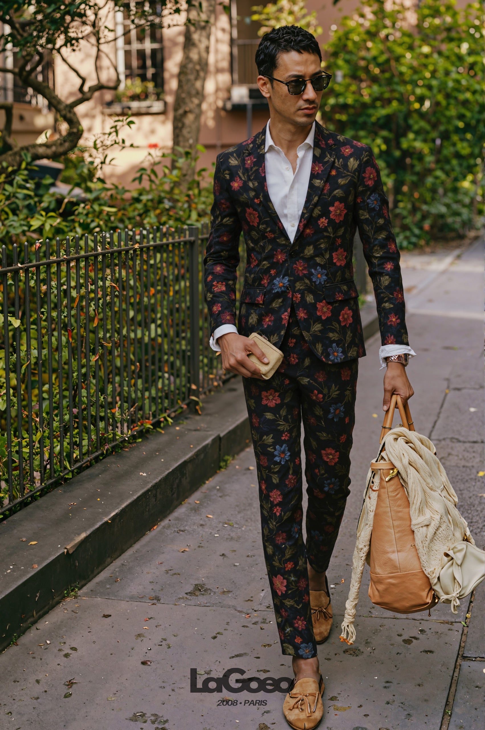 Vibrant_Fashionable_Mens_Suit_Party_Wear_LAGOEO