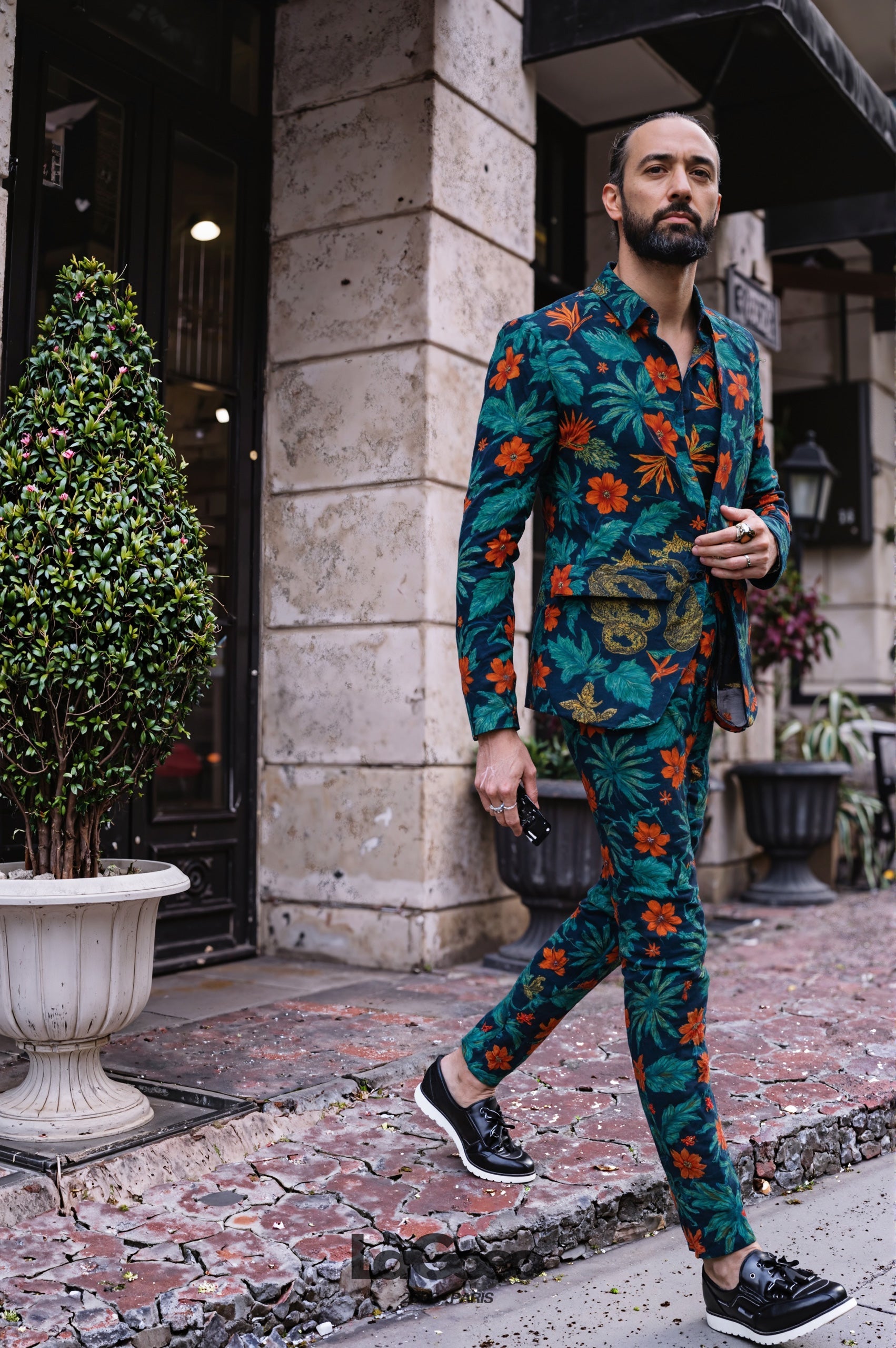 Vibrant_Tropical_Men's_Suit_Party_Wear_LAGOEO