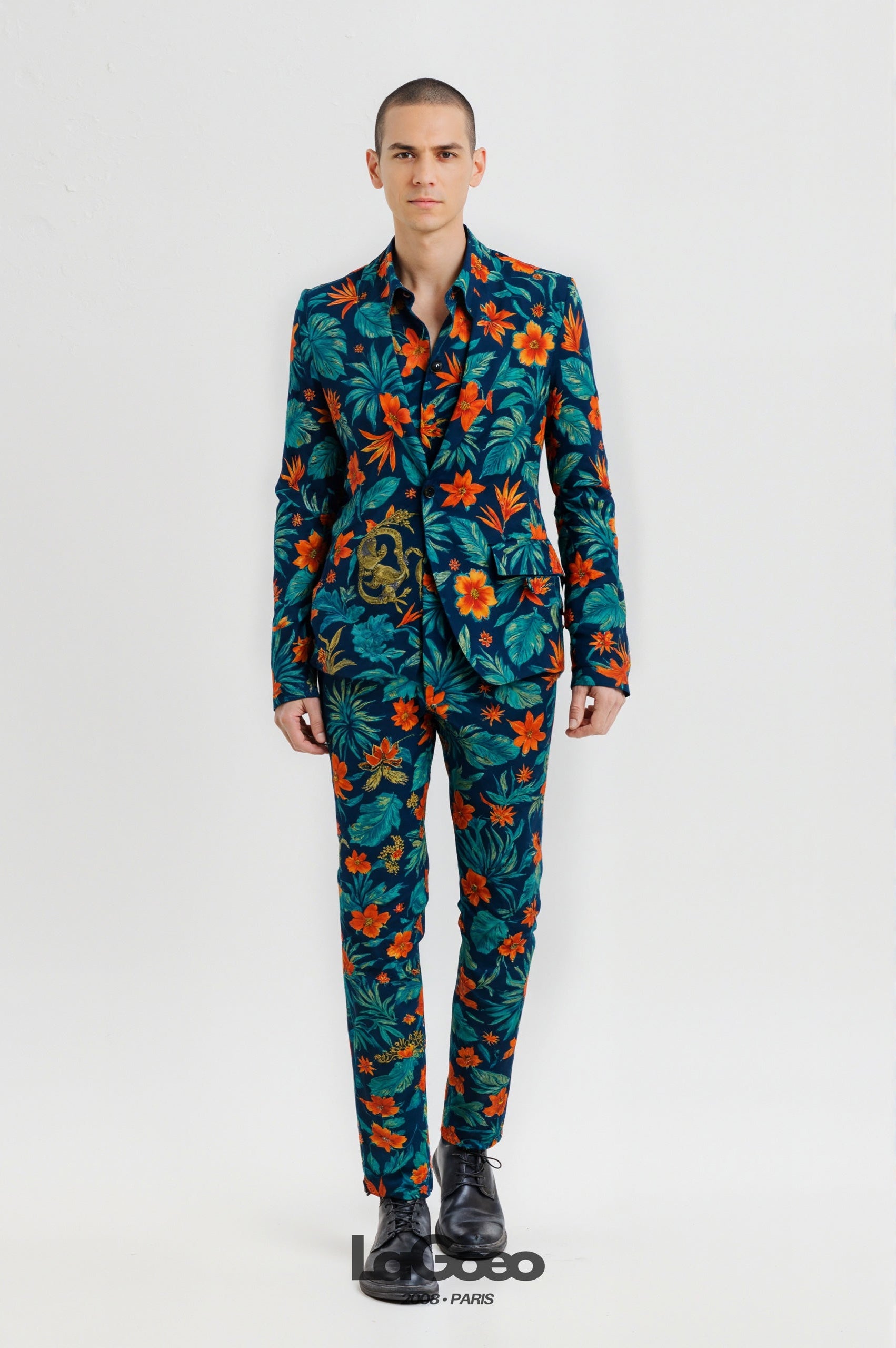 Vibrant_Tropical_Men's_Suit_Party_Wear_LAGOEO