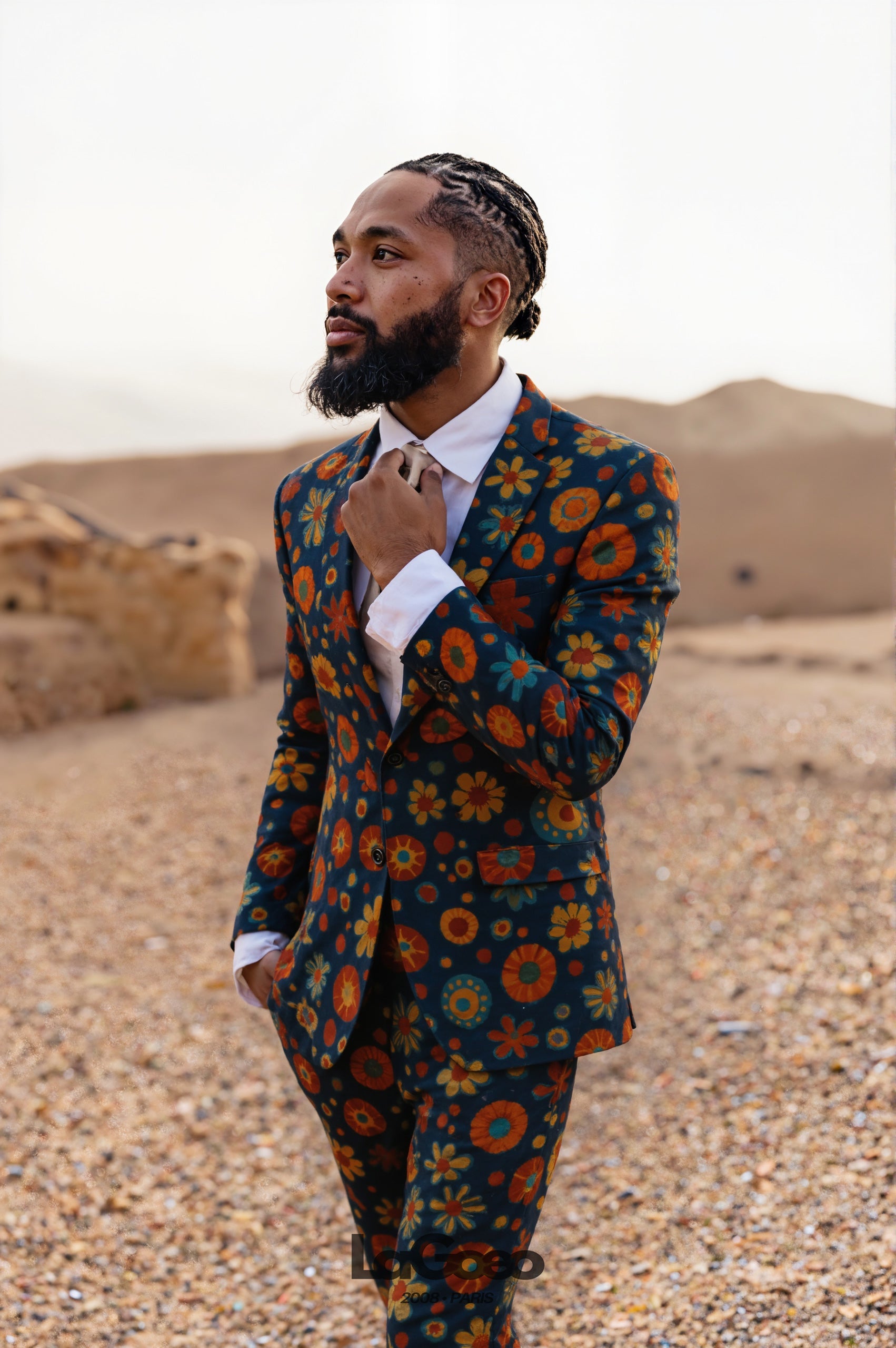 Vibrant_Fashionable_Men's_Suit_Party_Wear_LAGOEO