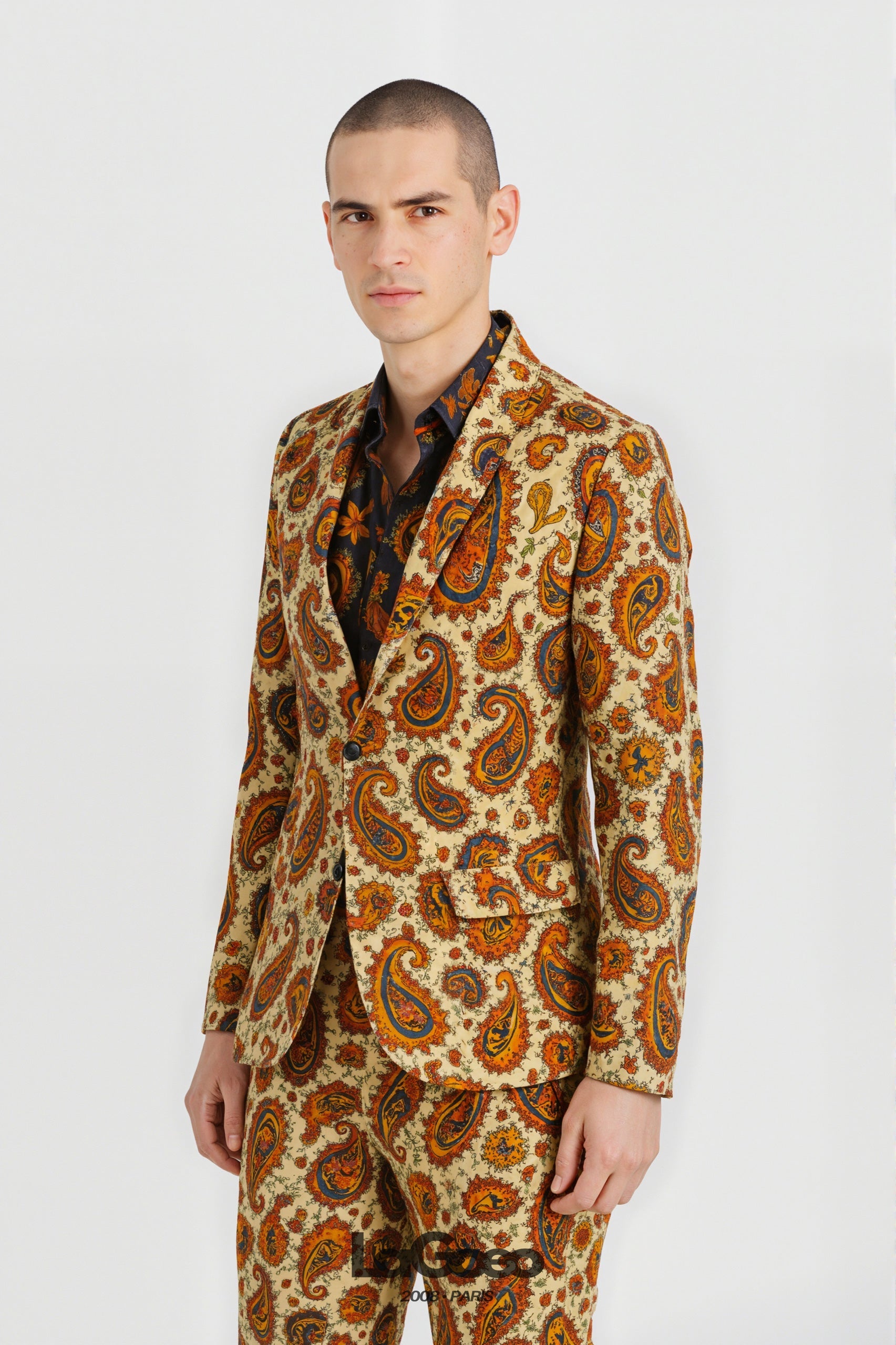 Vintage_Gorgeous_Men's_Suit_Party_Wear_LAGOEO